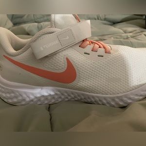 Nike Reaction Sneakers